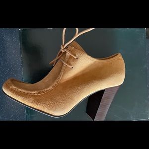NWT Ralph Lauren Samara camel booties